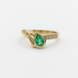 Anillo Lagrima Con 3DM 0145548 (4) Anillo Lagrima de Esmeralda con Diamantes Oro18k